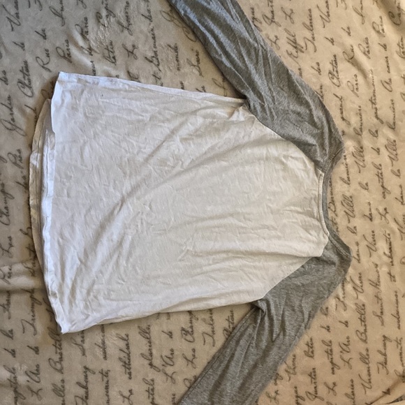 Summer Top - Picture 2 of 2